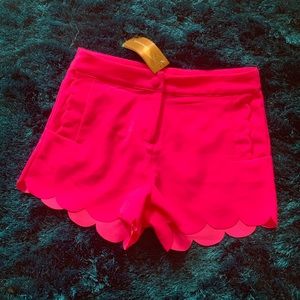 Francesca’s Hot pink scalloped shorts NWT size s/m